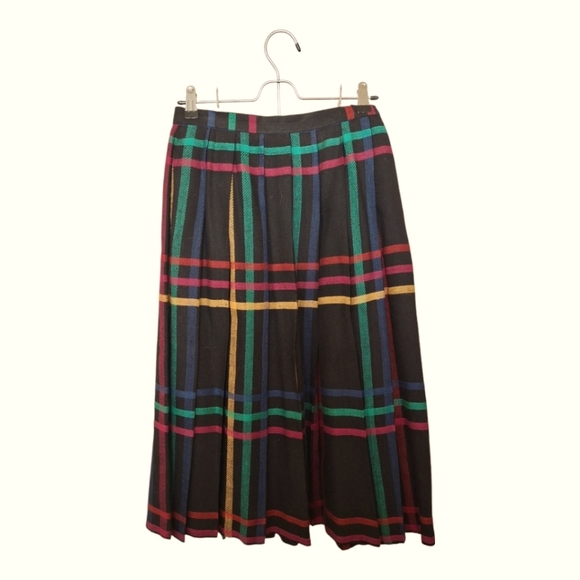 Rafaella Dresses & Skirts - Vintage 80s Midi Skirt, Rafaella tartan pleated wool size 6